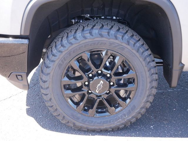 New 2026 Sterling Gray Metallic Chevrolet LTZ image 4