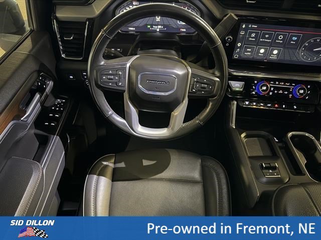 Used 2025 Sterling Metallic GMC Denali image 5