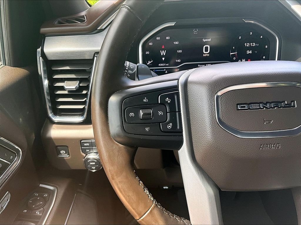 Used 2024 White GMC Denali image 23