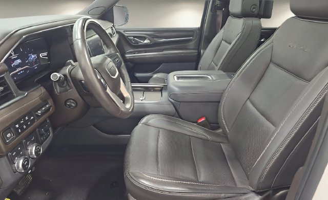 Used 2023 White Frost Tricoat GMC Denali image 12