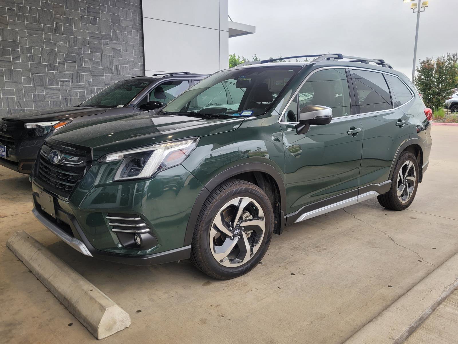 2024 Subaru Forester Touring's photo