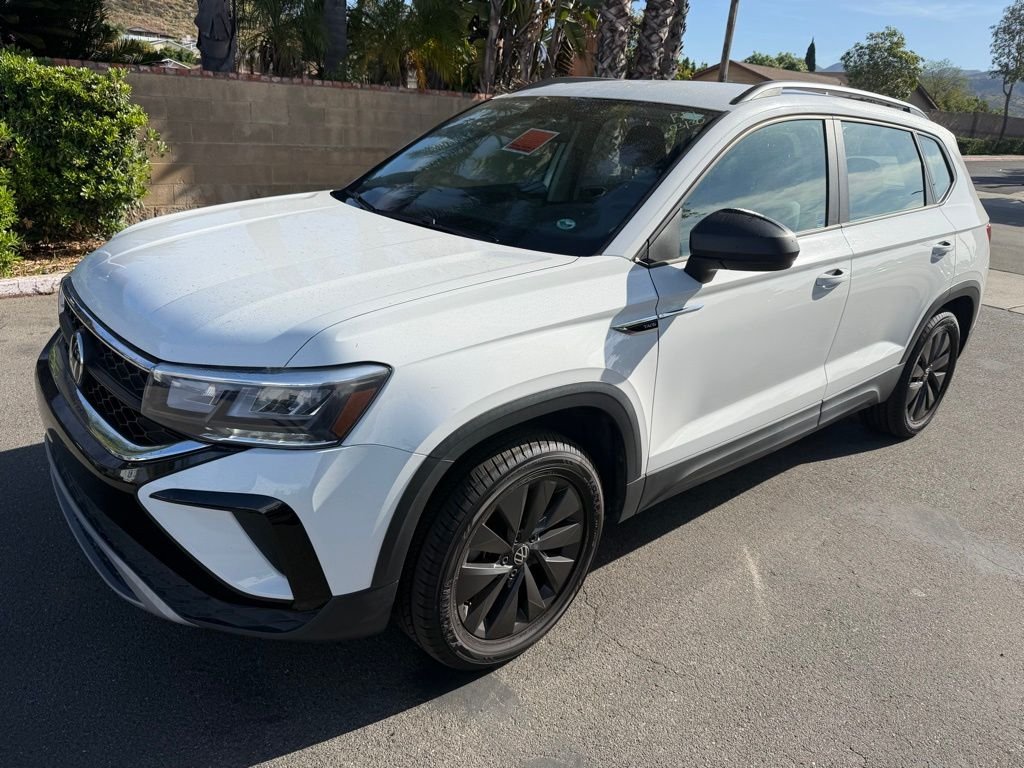 Used 2022 White Volkswagen 1.5T S image 2