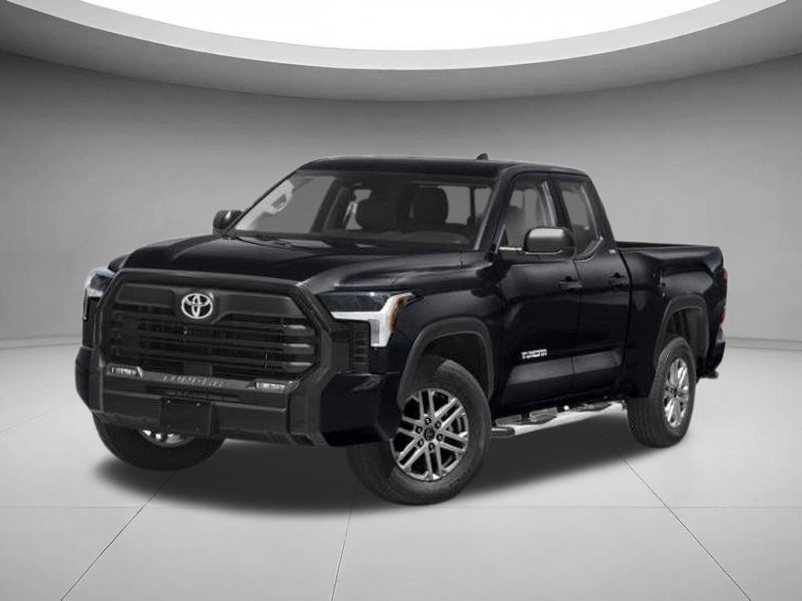 Used 2022  Toyota SR5 image 1