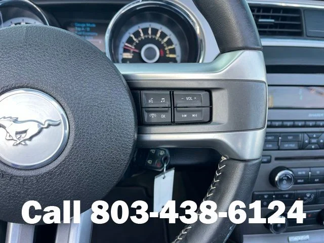 Used 2013 Blue Metallic Ford V6 Premium image 21