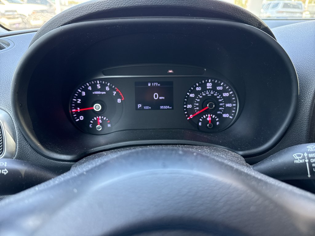 Used 2020 Gravity Grey Kia GT-Line image 15