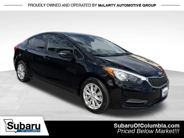 Used 2016 Black Kia LX image 1