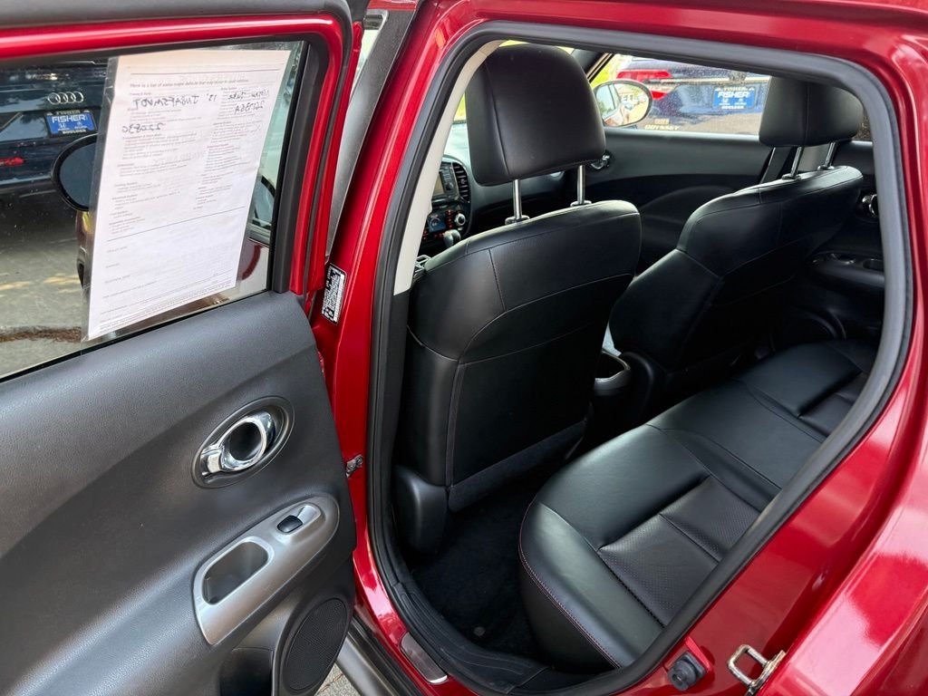 Used 2013 Cayenne Red Nissan SL image 13