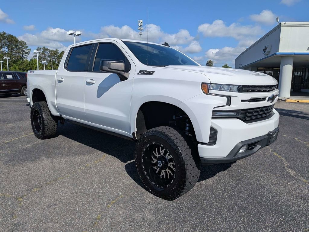Used 2020 White Chevrolet RST image 2