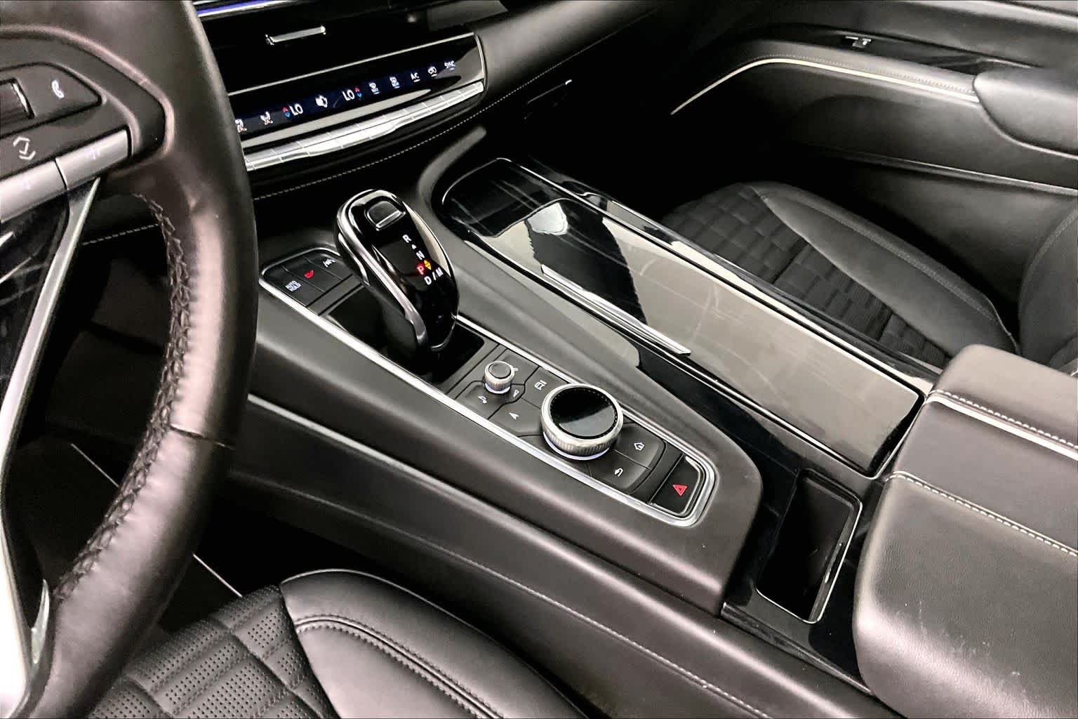 Used 2024 Black Diamond Tricoat Cadillac AWD V-Series image 15