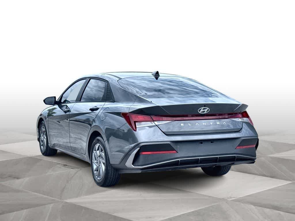 Used 2024 Ecotronic Gray Hyundai SEL image 6