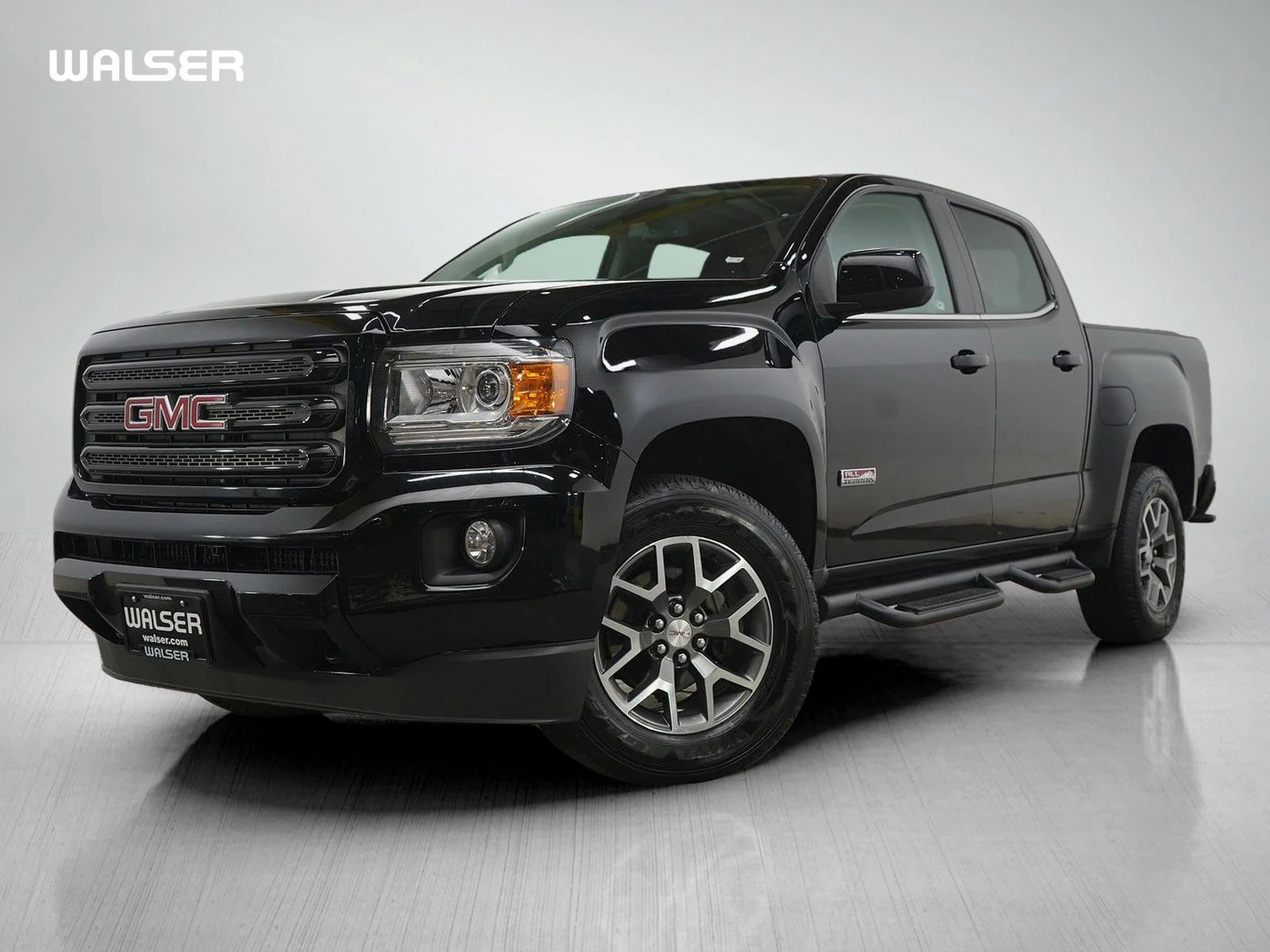 2018 GMC Canyon 4WD All Terrain Crew Cab Short Box Cloth's photo