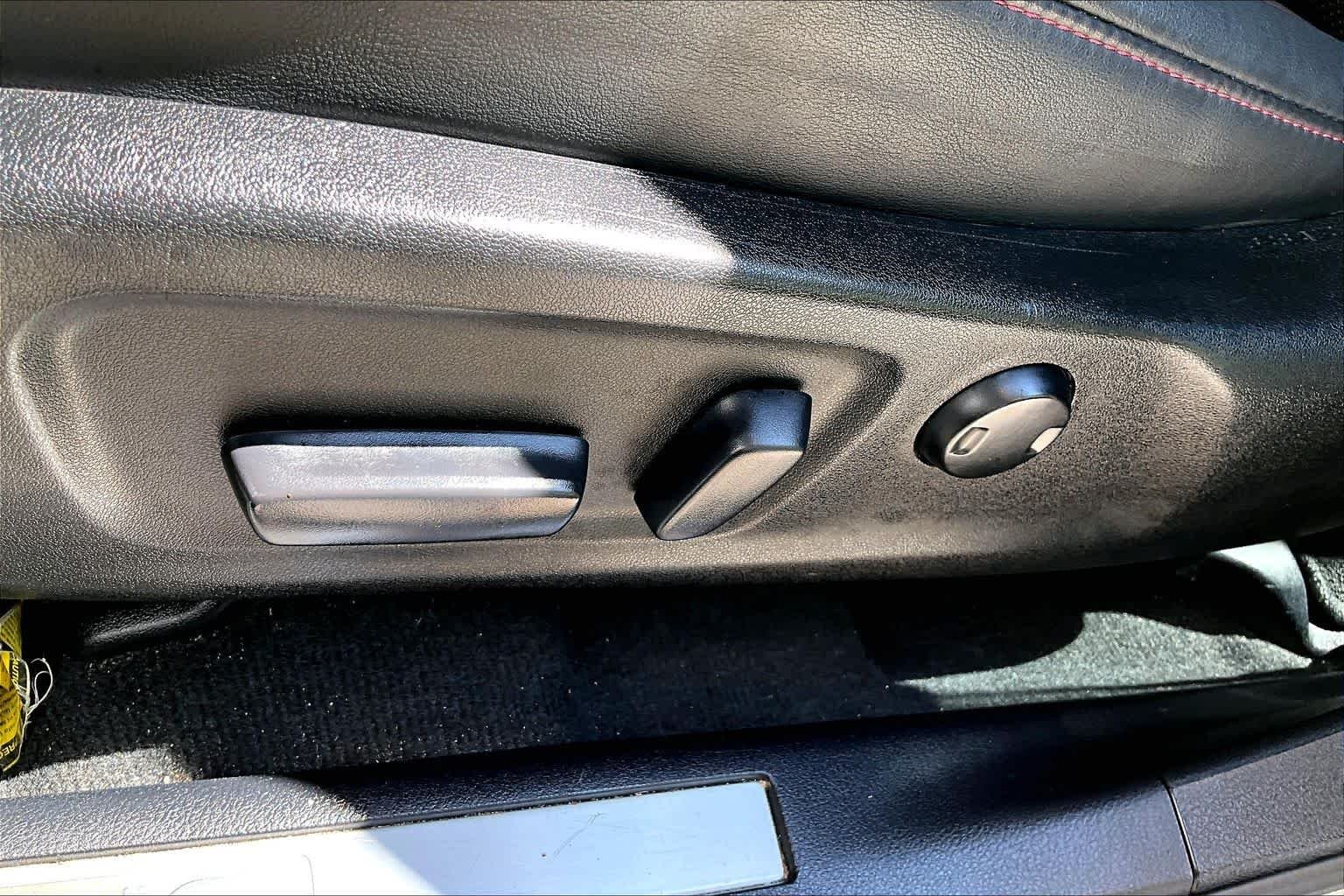 Used 2016 Silver Lining Metallic Lexus  image 35