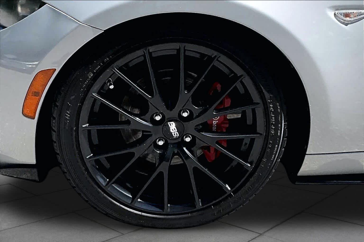 Used 2017 Ceramic Metallic Mazda Club image 11