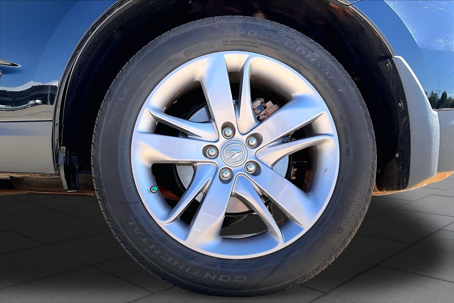 Used 2019 Majestic Black Pearl Acura w/Advance Pkg image 11