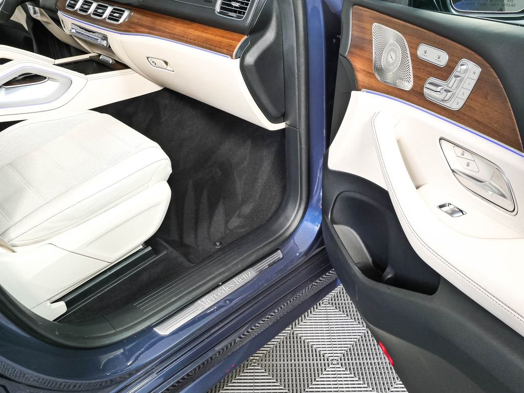 Certified Used 2025 Blue Mercedes-Benz GLS 450 image 26