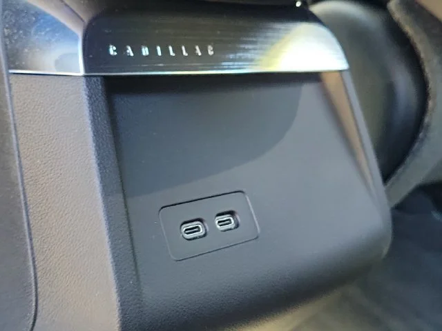 2024 Cadillac LYRIQ Tech - Photo 20