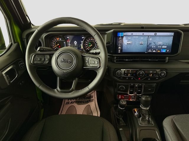 2025 Jeep Wrangler 4-Door Rubicon - Photo 20