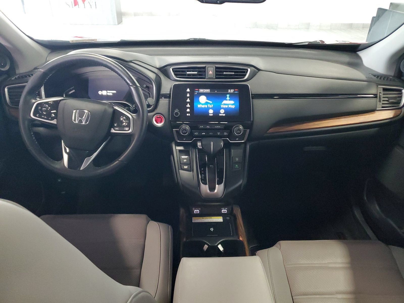 Used 2022 Red Honda Touring image 11