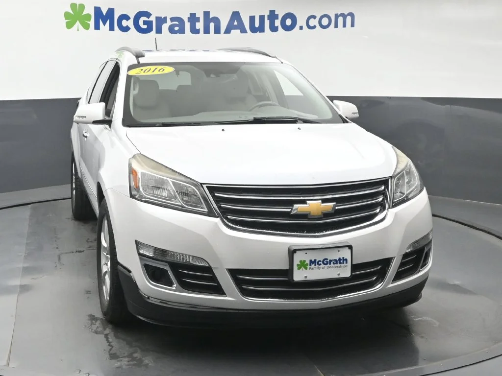 Used 2016 Beige Chevrolet LTZ image 5