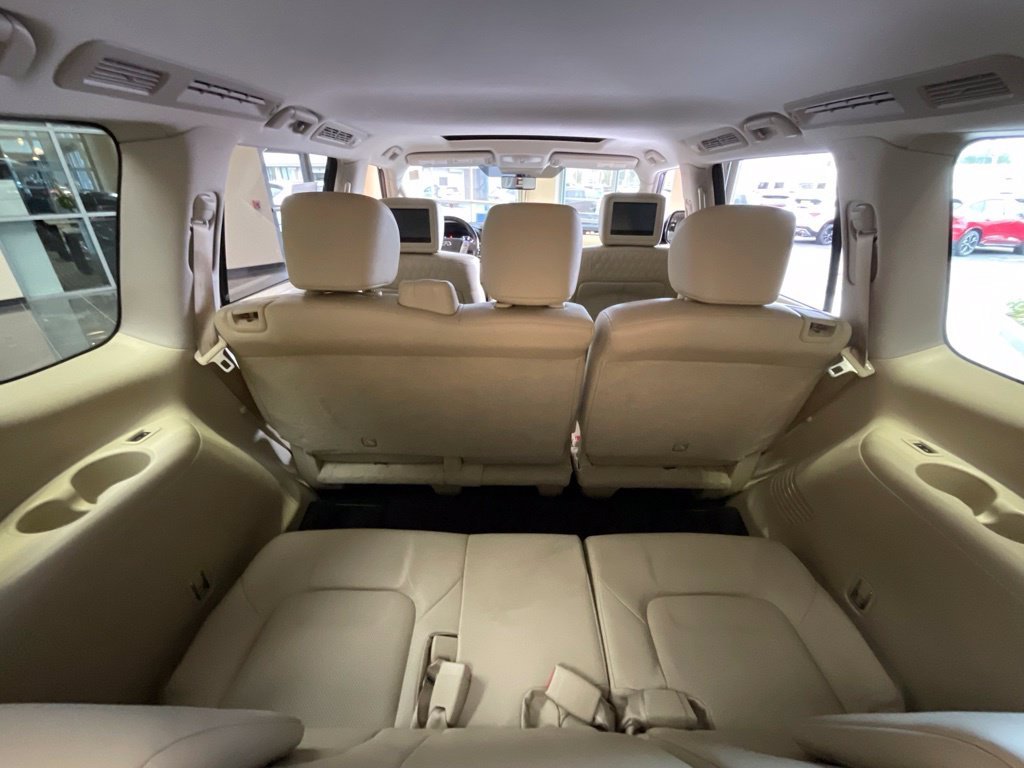 Used 2018 Blue INFINITI  image 27