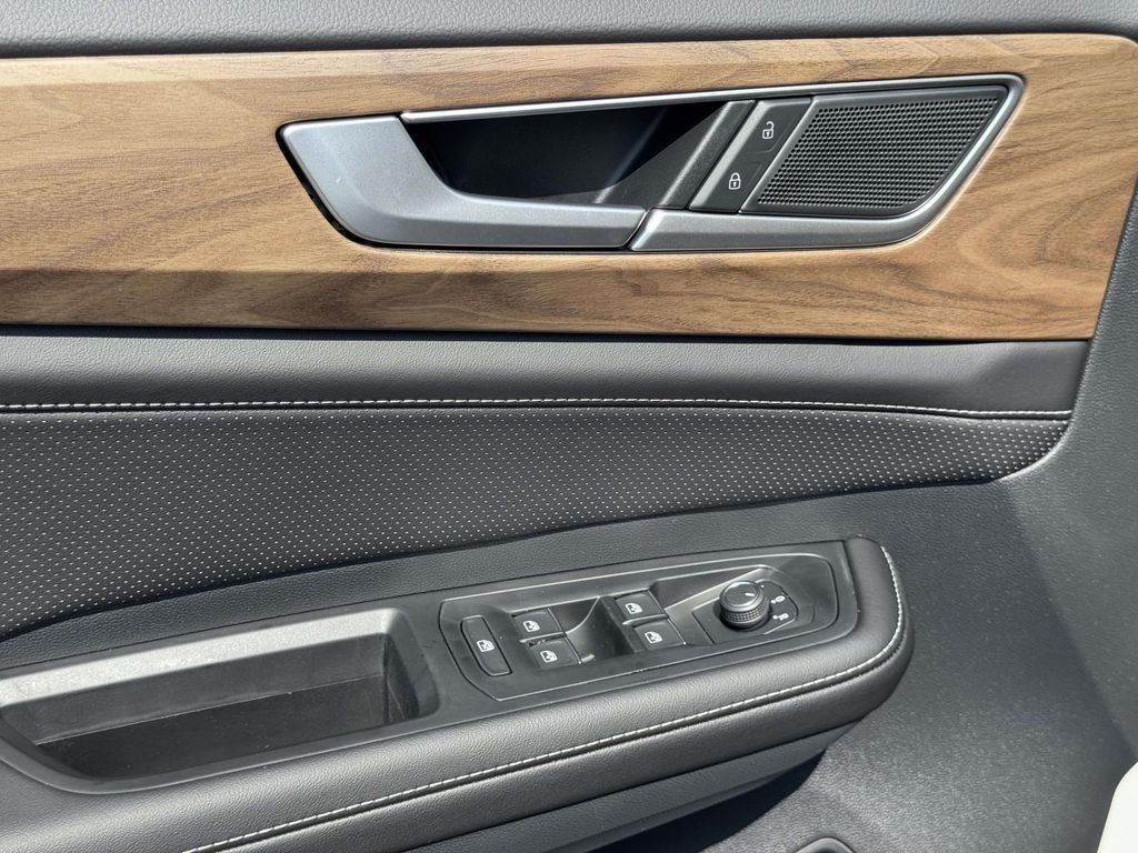 2026 Volkswagen Atlas SE w/Tech - Photo 27