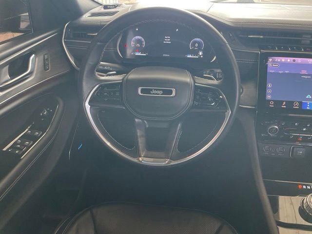 Used 2022 Black Jeep Overland image 17