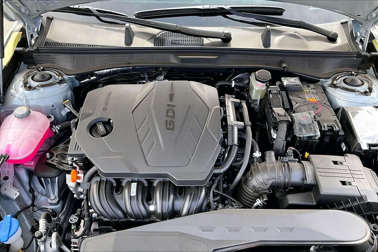New 2026 Aero Silver Hyundai SEL Sport image 16