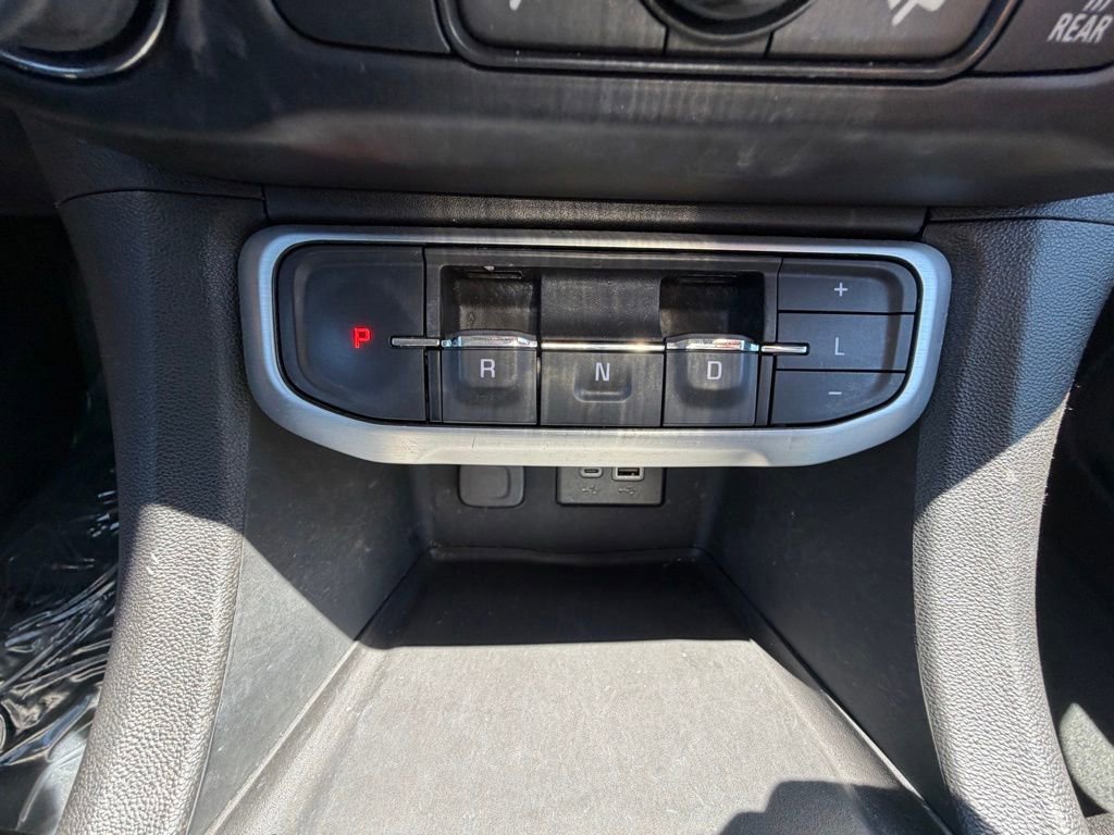 2023 GMC Acadia SLE - Photo 22
