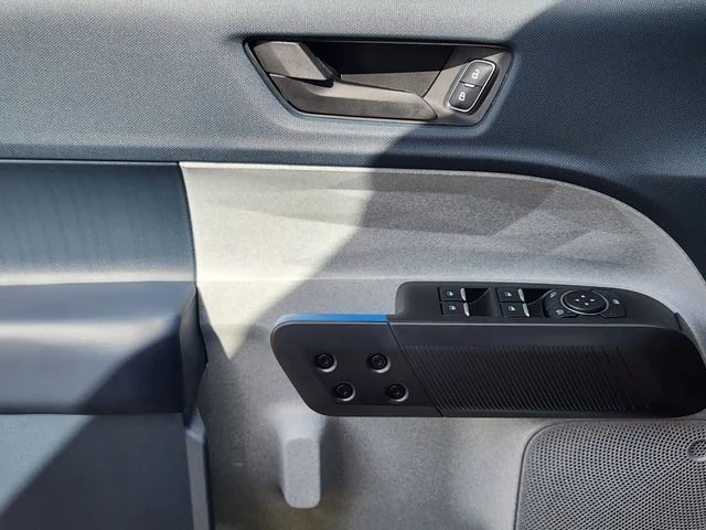 2025 Ford Maverick XLT - Photo 24