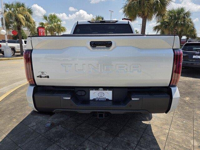 Used 2024 Wind Chill Pearl Toyota Limited HV image 4