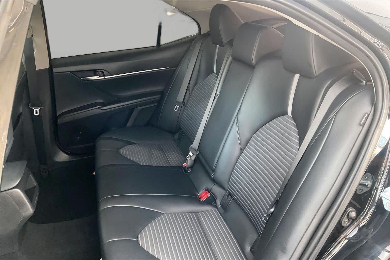 Used 2022 Midnight Black Metallic Toyota SE image 21