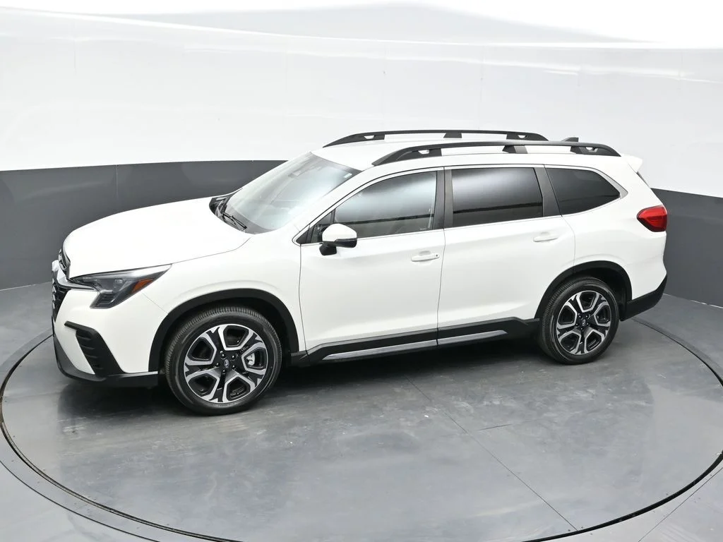 Used 2023 White Subaru Limited image 34