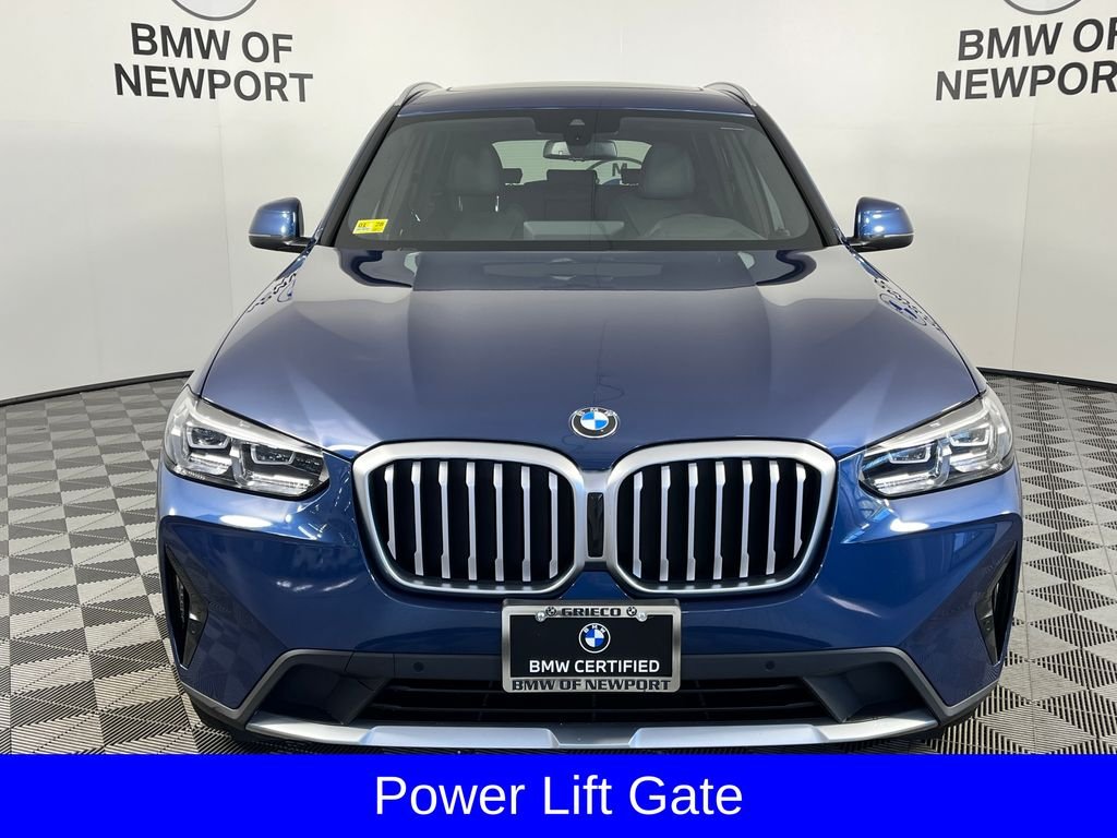 Used 2024 Blue BMW xDrive30i image 7