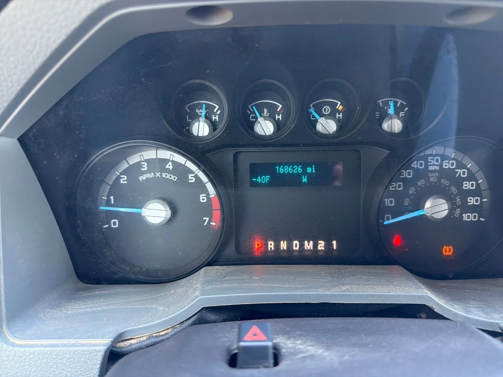 Used 2013 Sterling Gray Metallic Ford XLT image 21