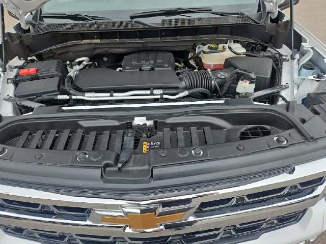 Used 2024 Summit White Chevrolet LT (2FL) image 22