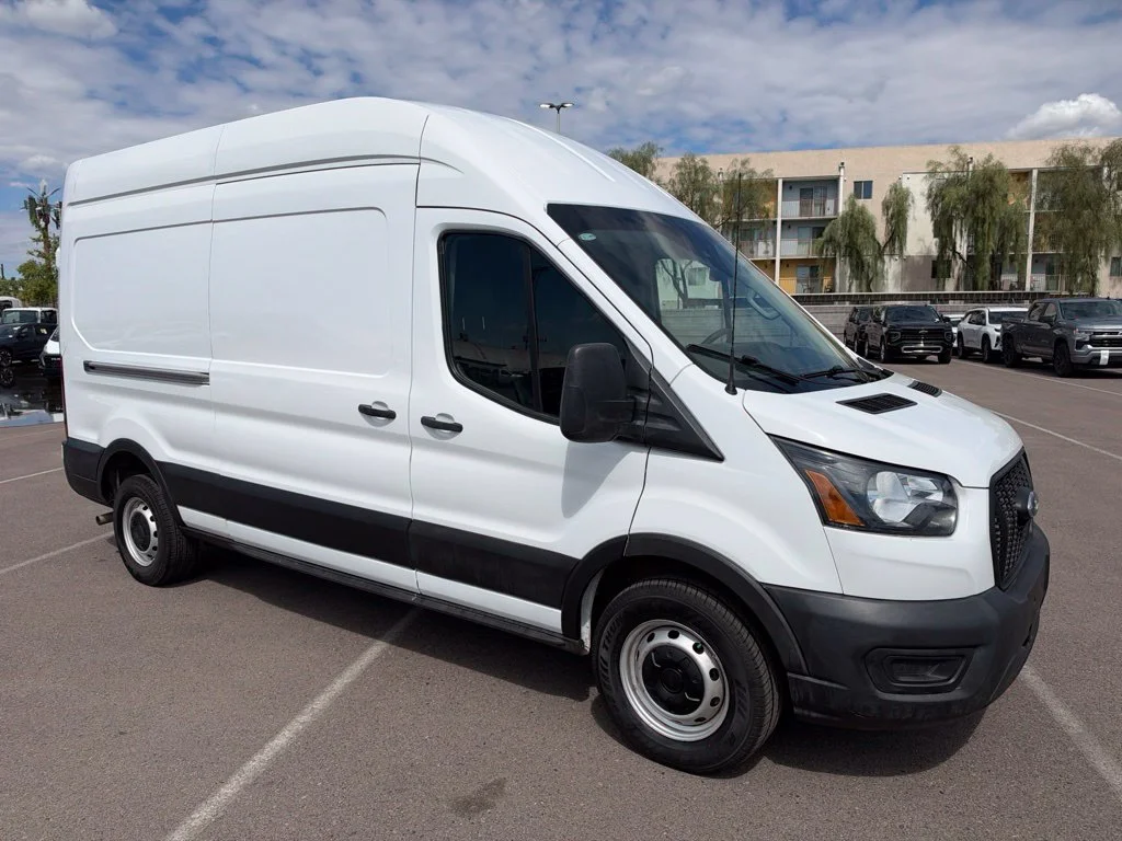 Used 2023 White Ford Base image 2