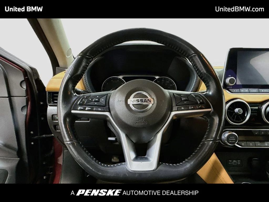 Used 2022 Rosewood Nissan SV image 6