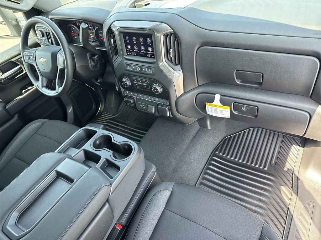 2026 Chevrolet Silverado 2500 HD Custom - Photo 33