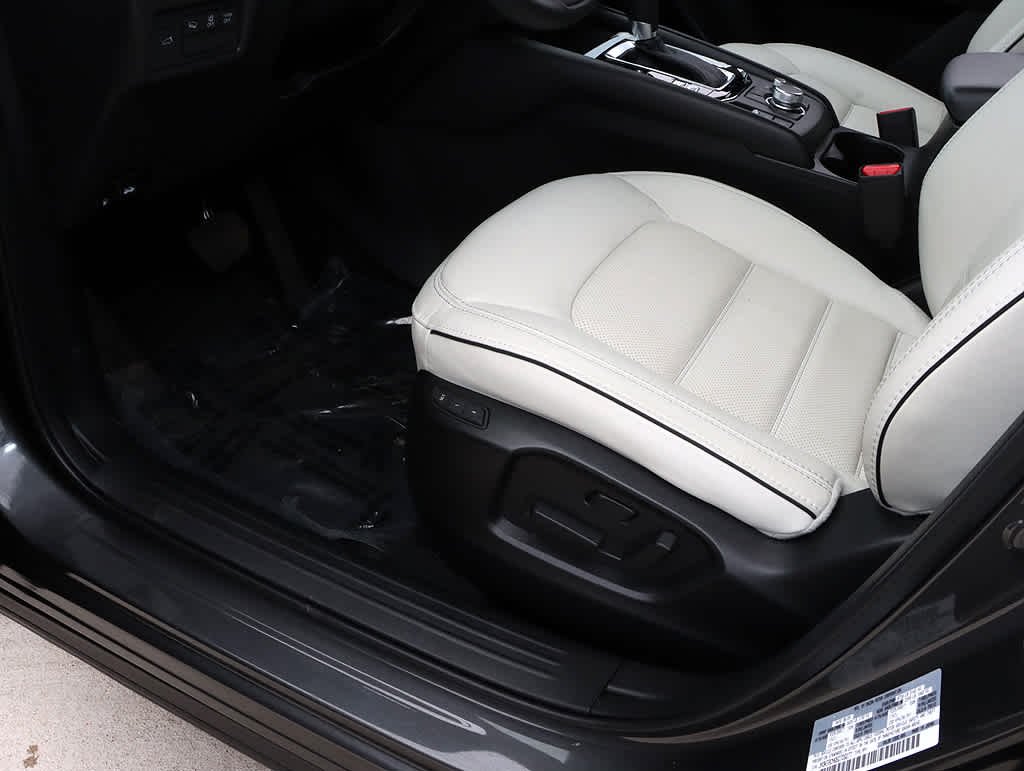 2025 Mazda CX-5 S Preferred package - Photo 23