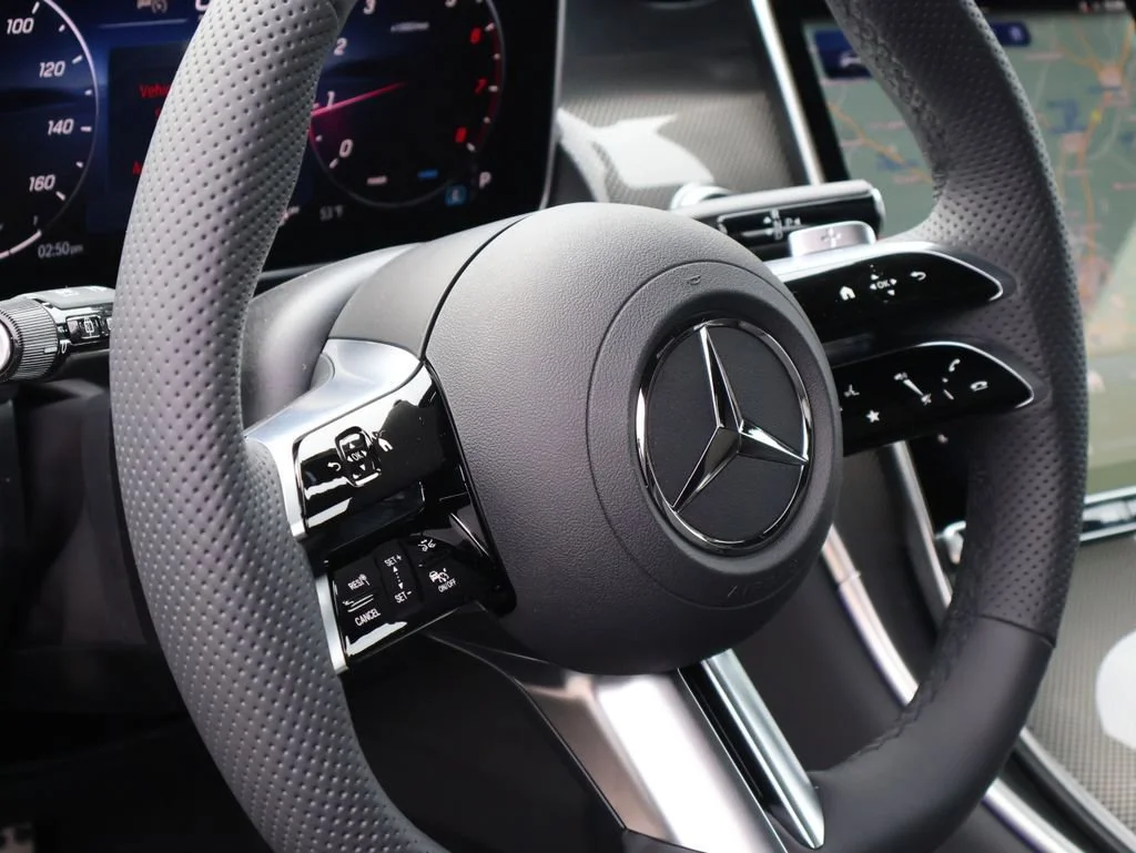 New 2026 MANUFAKTUR exclusive graphite grey magno Mercedes-Benz GLC 300 image 62