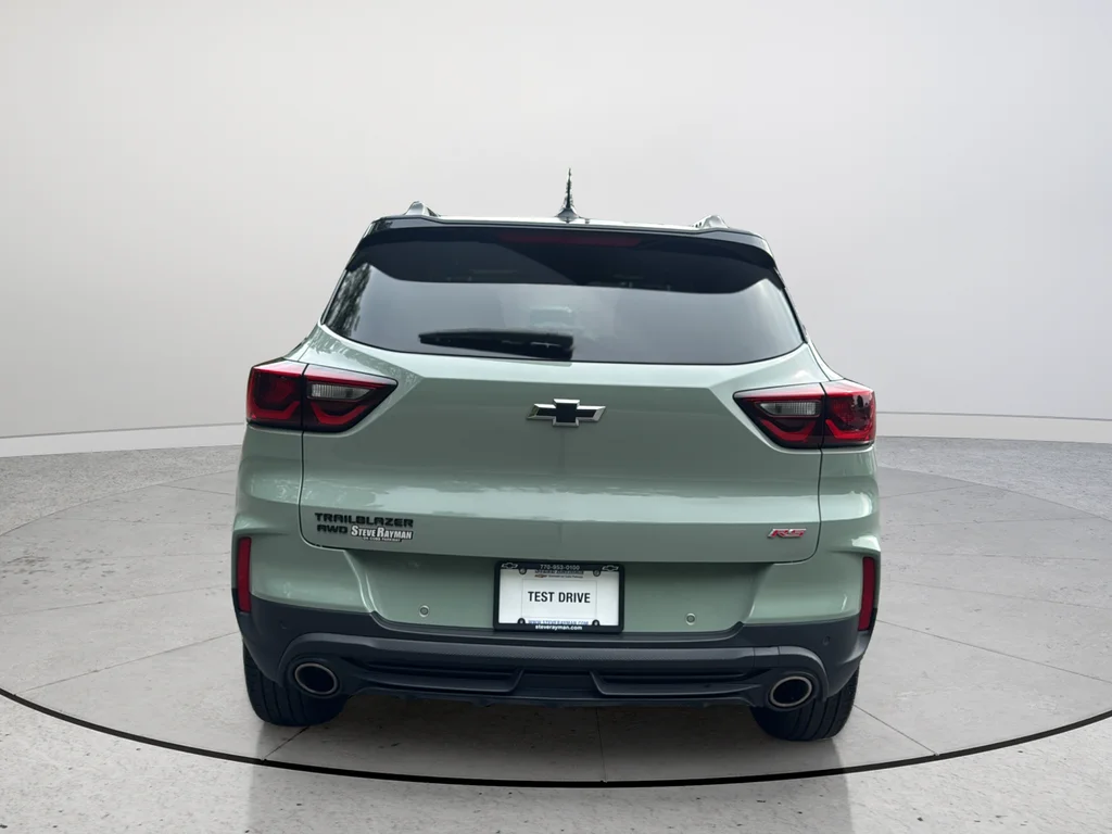 Used 2024 Green Chevrolet RS image 8