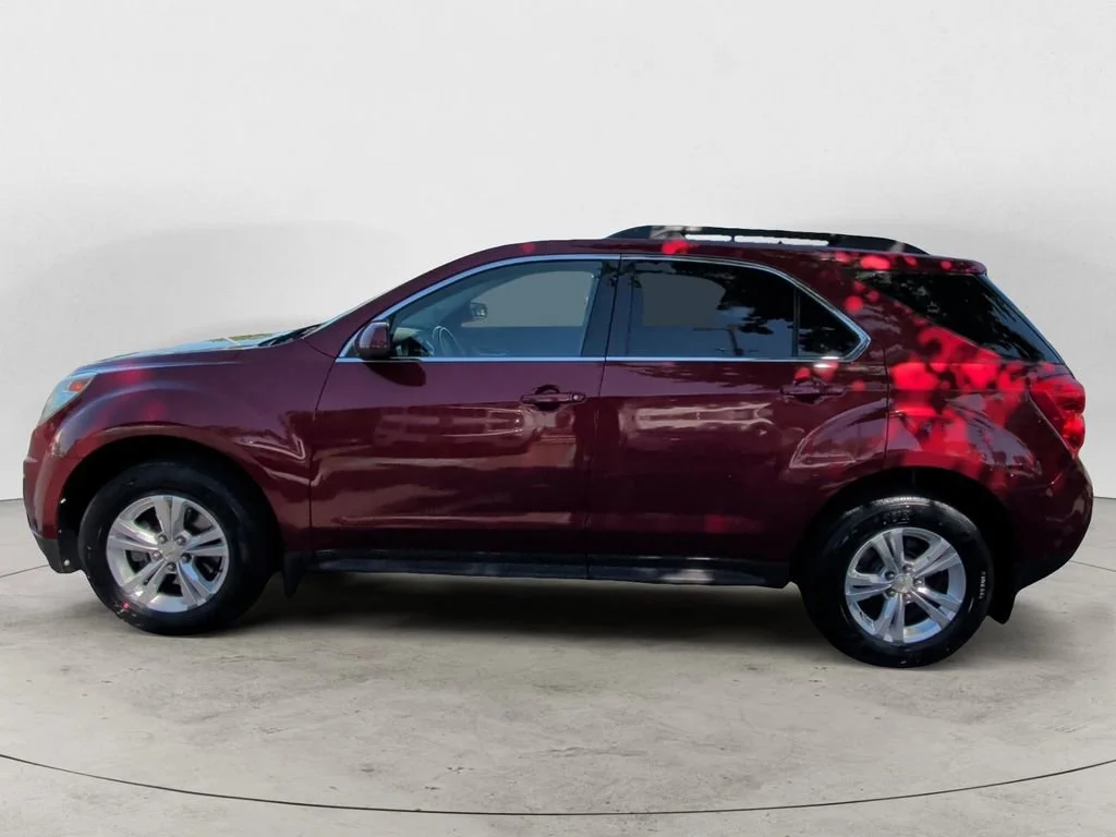 Used 2011 Cardinal Red Metallic Chevrolet LT w/1LT image 2