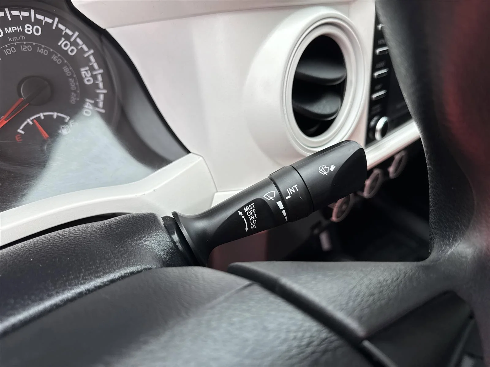 Used 2021 Super White Toyota SR image 25