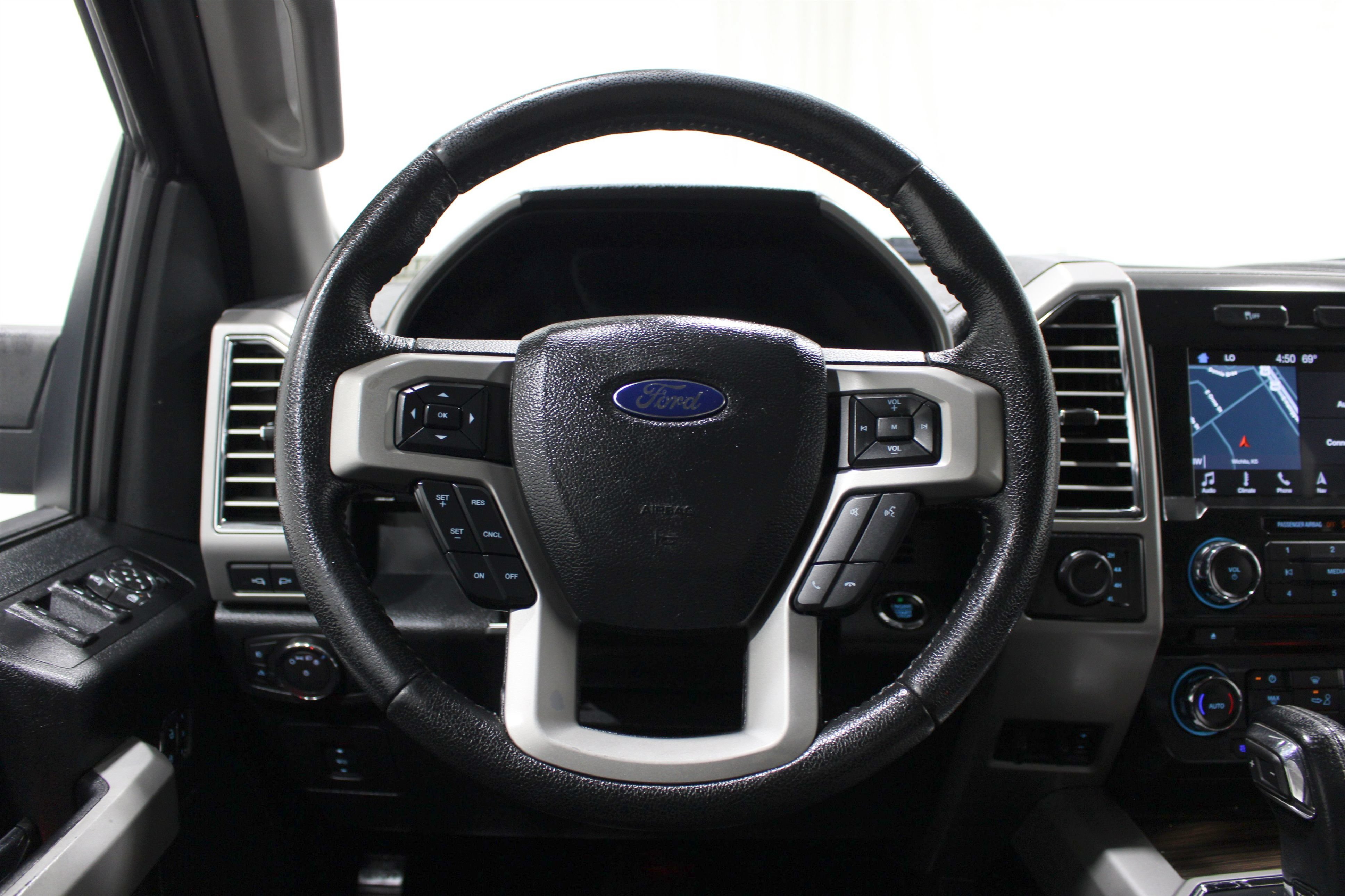 2016 Ford F-150 Lariat - Photo 11