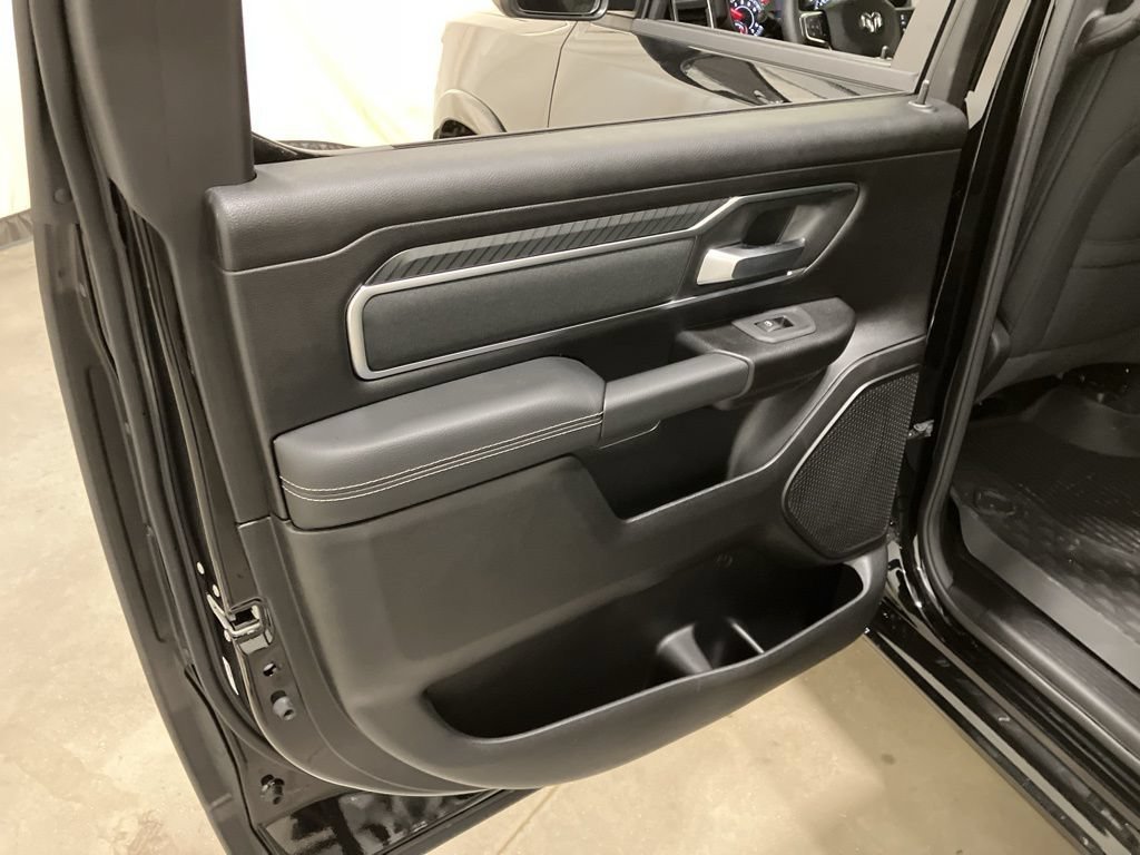 2025 RAM 1500 Big Horn/Lone Star - Photo 10