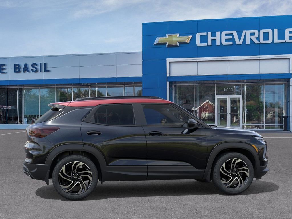New 2026 Mosaic Black Metallic Chevrolet RS image 5