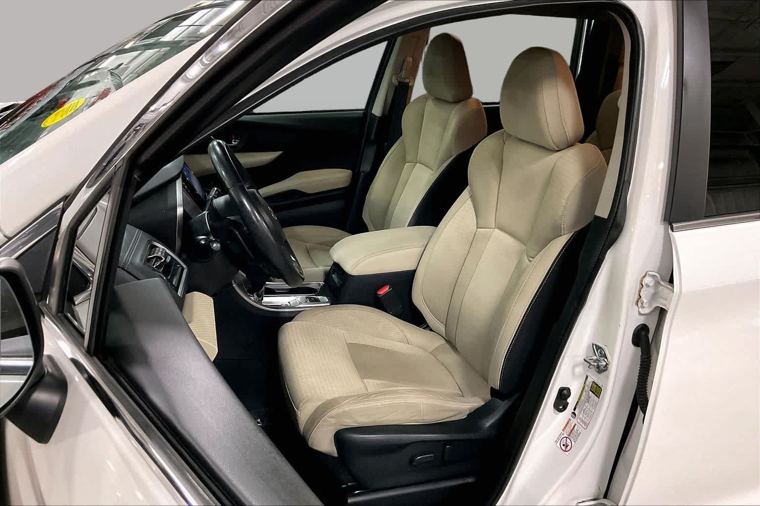 Used 2019 Crystal White Pearl Subaru Premium image 8