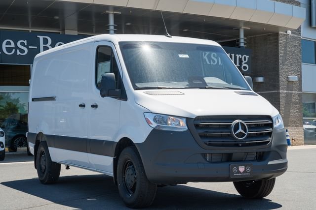 2026 Mercedes-Benz Sprinter 2500 144 WB's photo