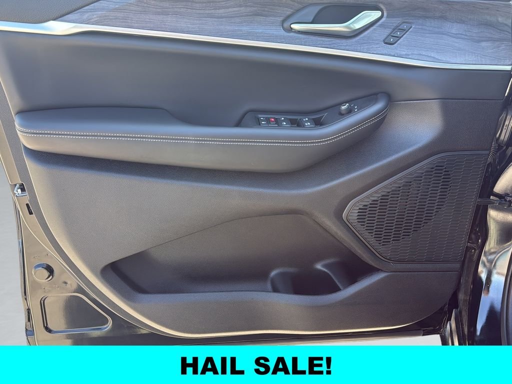 Used 2024 Black Jeep Limited image 11