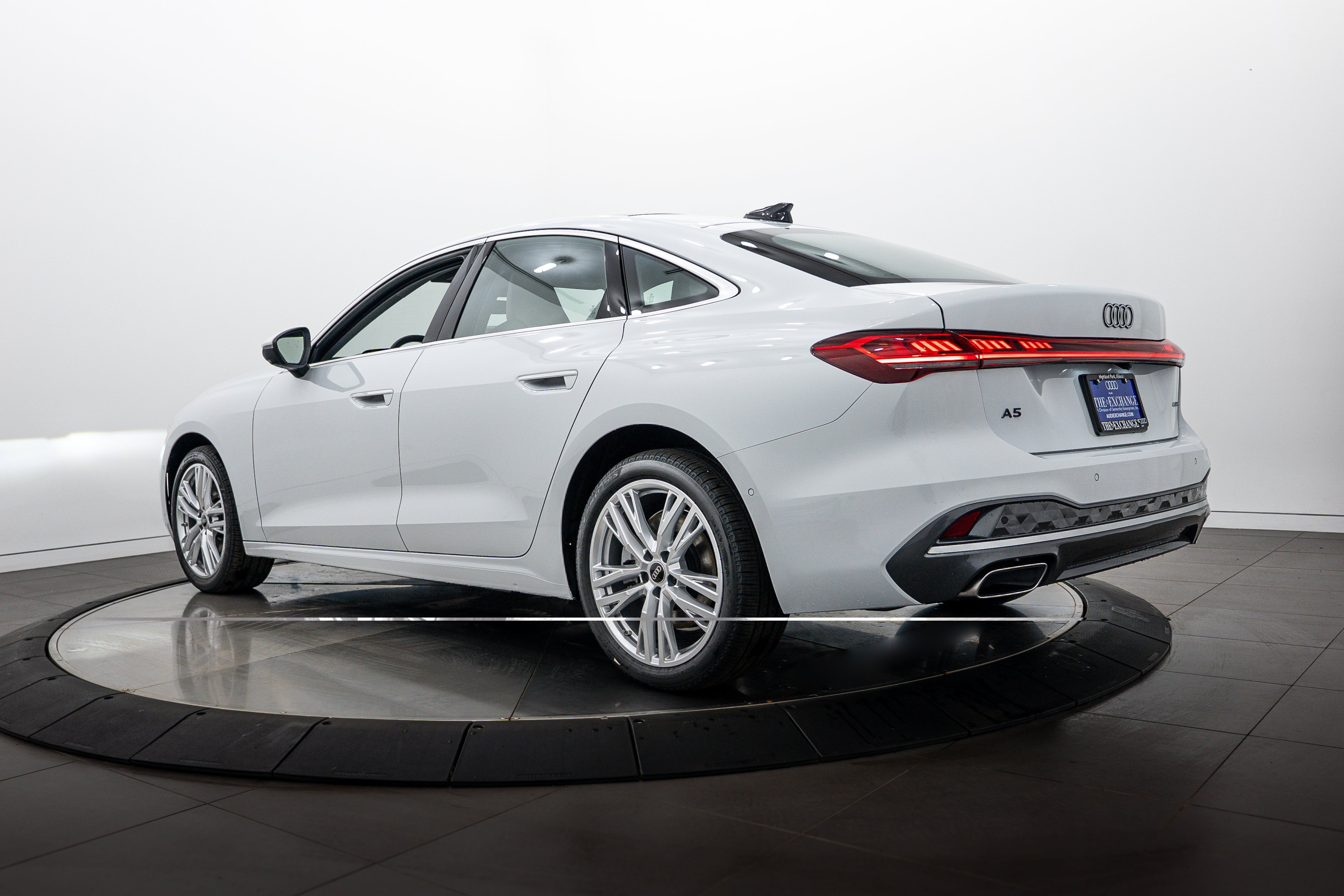 New 2026 Glacier White Audi Prestige image 5